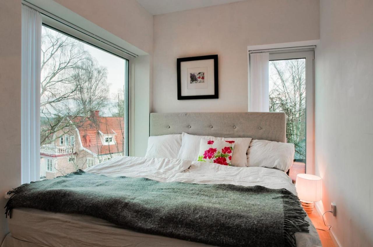 Townhouse On Arlanda Stockholm Metro Line - Easy Checkin Villa Sollentuna Exterior foto