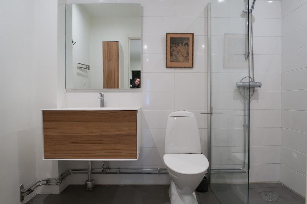 Townhouse On Arlanda Stockholm Metro Line - Easy Checkin Villa Sollentuna Exterior foto