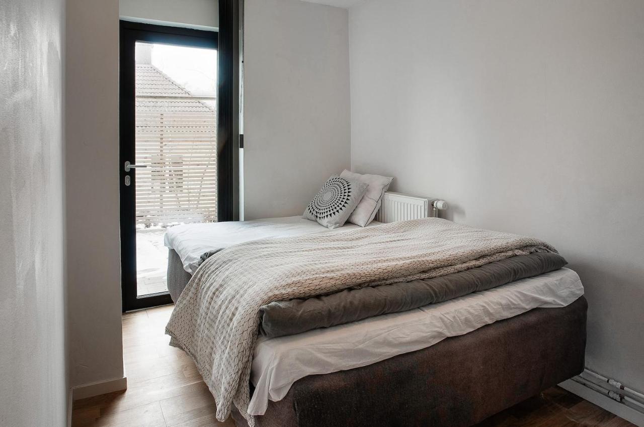 Townhouse On Arlanda Stockholm Metro Line - Easy Checkin Villa Sollentuna Exterior foto